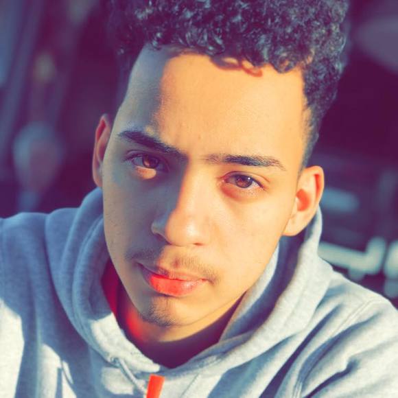 Meet your Posher, Steven - Picture 1 of 1